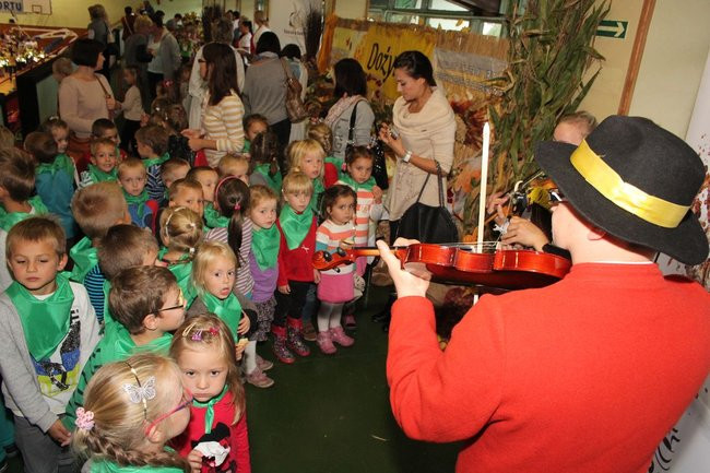 Przedszkolaki świętowały (zdjęcia)