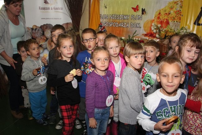 Przedszkolaki świętowały (zdjęcia)