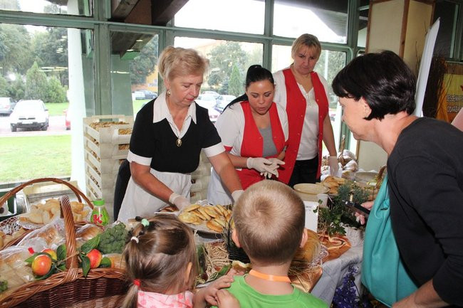 Przedszkolaki świętowały (zdjęcia)