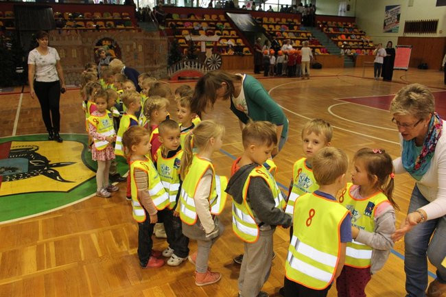 Przedszkolaki świętowały (zdjęcia)