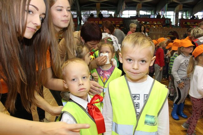 Przedszkolaki świętowały (zdjęcia)