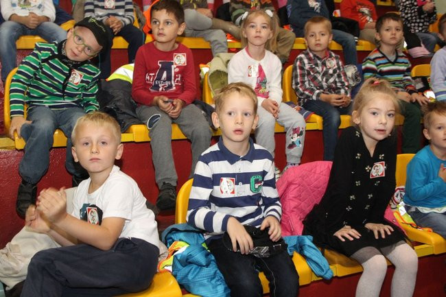 Przedszkolaki świętowały (zdjęcia)