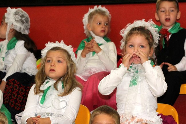 Przedszkolaki świętowały (zdjęcia)