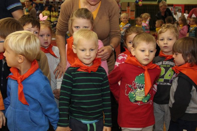 Przedszkolaki świętowały (zdjęcia)