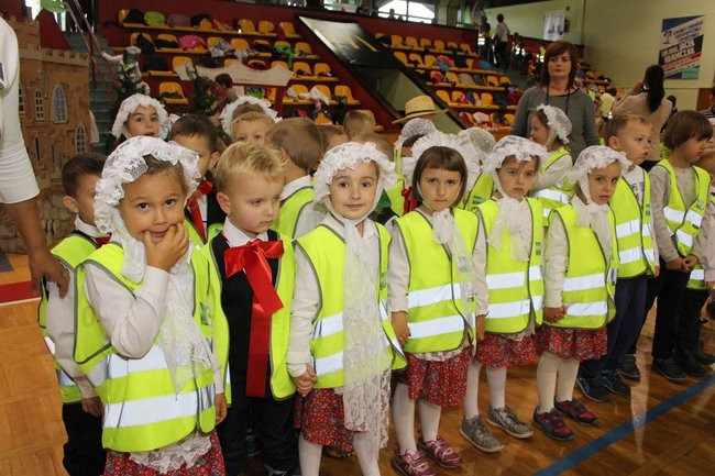 Przedszkolaki świętowały (zdjęcia)