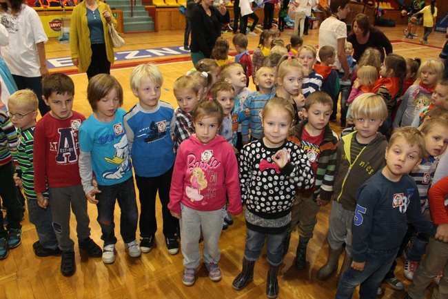 Przedszkolaki świętowały (zdjęcia)