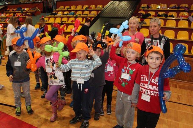 Przedszkolaki świętowały (zdjęcia)