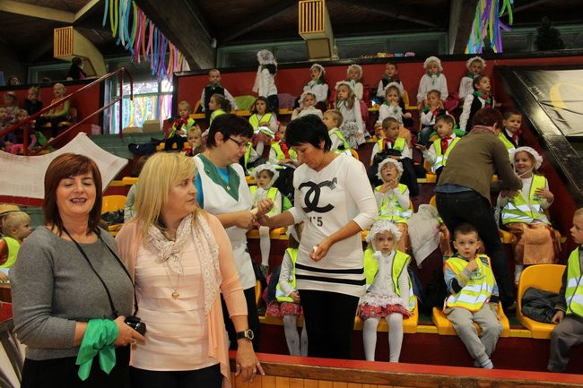 Przedszkolaki świętowały (zdjęcia)