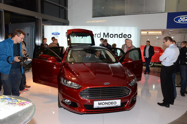 Nowe Fordy po premierze (zdjęcia)