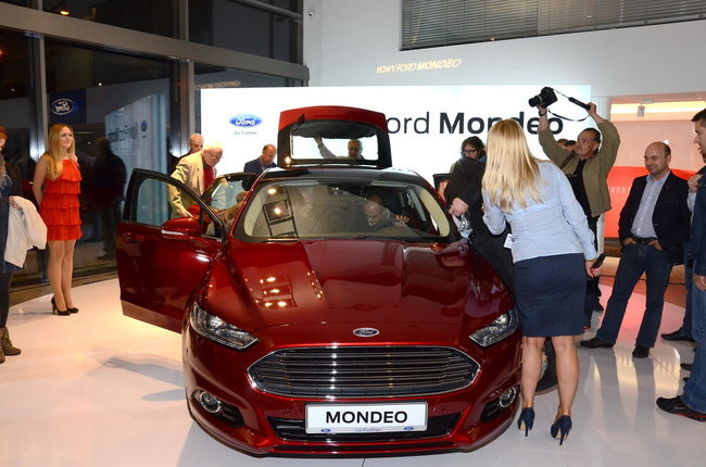 Nowe Fordy po premierze (zdjęcia)