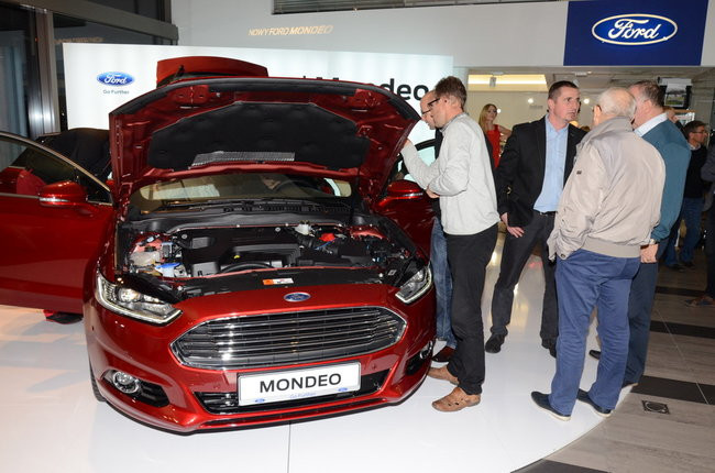 Nowe Fordy po premierze (zdjęcia)