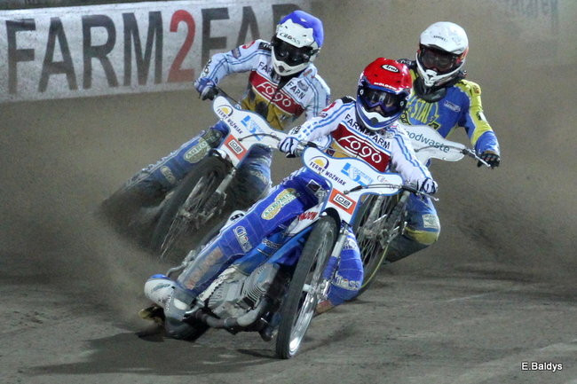 Unia wygrała dwoma punktami! (zdjęcia)