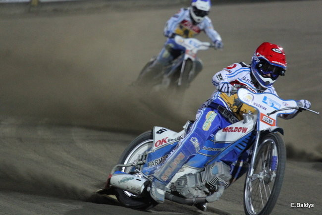 Unia wygrała dwoma punktami! (zdjęcia)