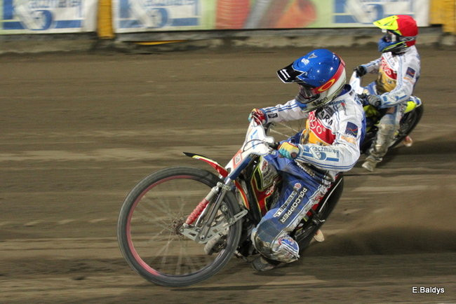 Unia wygrała dwoma punktami! (zdjęcia)