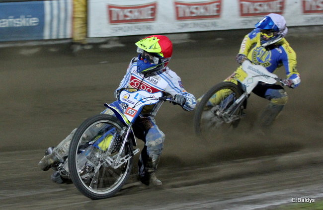 Unia wygrała dwoma punktami! (zdjęcia)