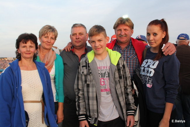 Kibice siedzieli na schodach (dużo zdjęć)