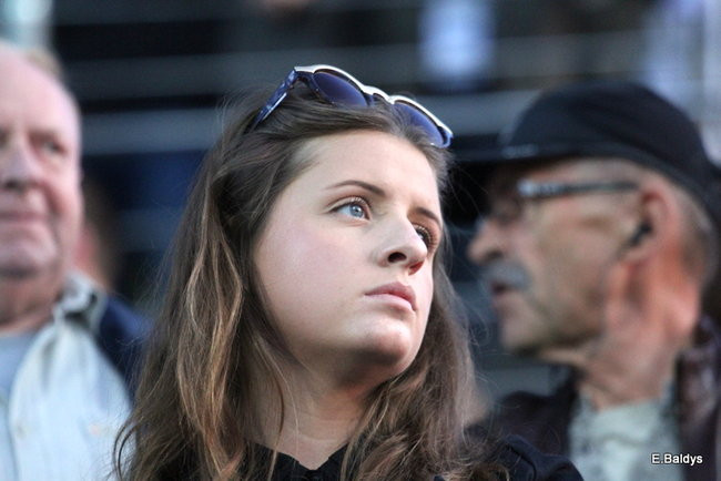 Kibice siedzieli na schodach (dużo zdjęć)