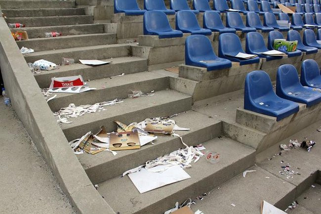 Wielkie sprzątanie na Smoku (zdjęcia)