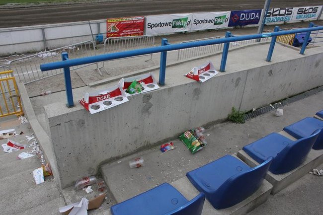 Wielkie sprzątanie na Smoku (zdjęcia)