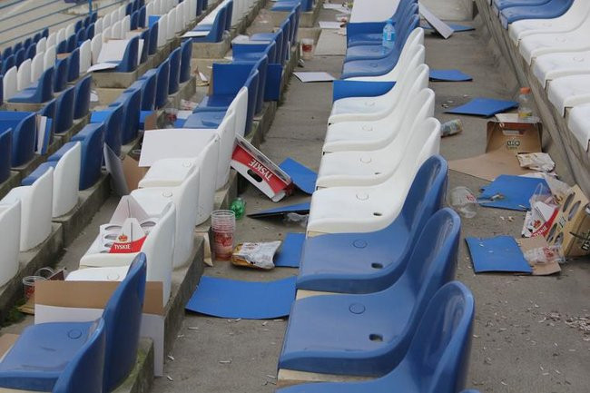 Wielkie sprzątanie na Smoku (zdjęcia)