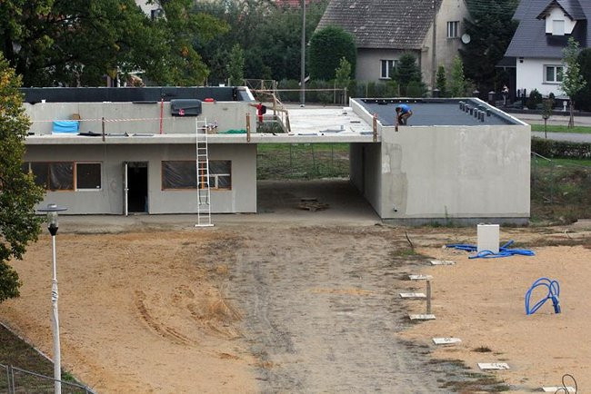 Dziś minął termin zakończenia budowy lodowiska (zdjęcia)