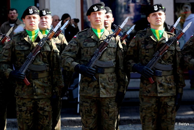 Gdy wybuchły działa ( zdjęcia)