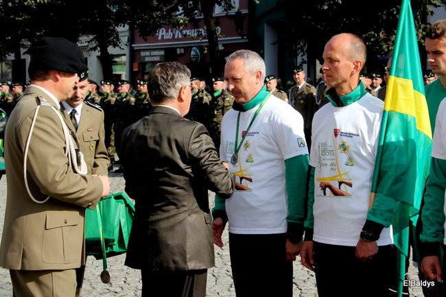 Gdy wybuchły działa ( zdjęcia)