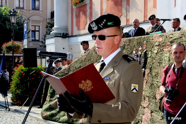 Gdy wybuchły działa ( zdjęcia)