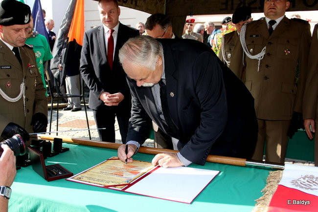 Gdy wybuchły działa ( zdjęcia)