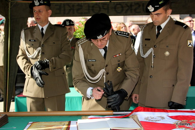 Gdy wybuchły działa ( zdjęcia)