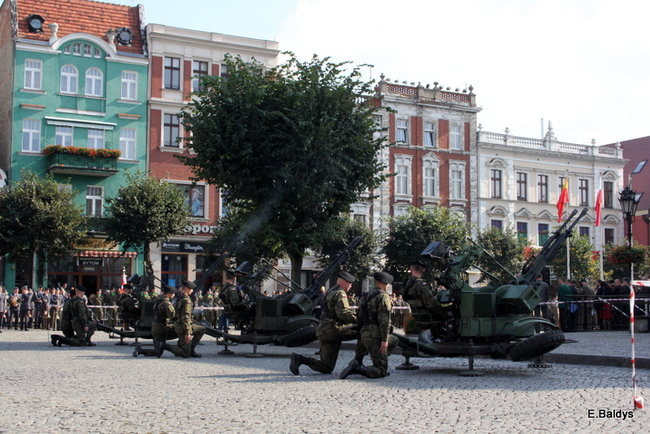 Gdy wybuchły działa ( zdjęcia)