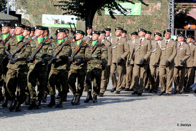 Gdy wybuchły działa ( zdjęcia)