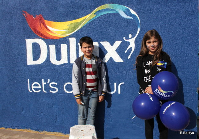 Był szary jest kolorowy (zdjęcia)