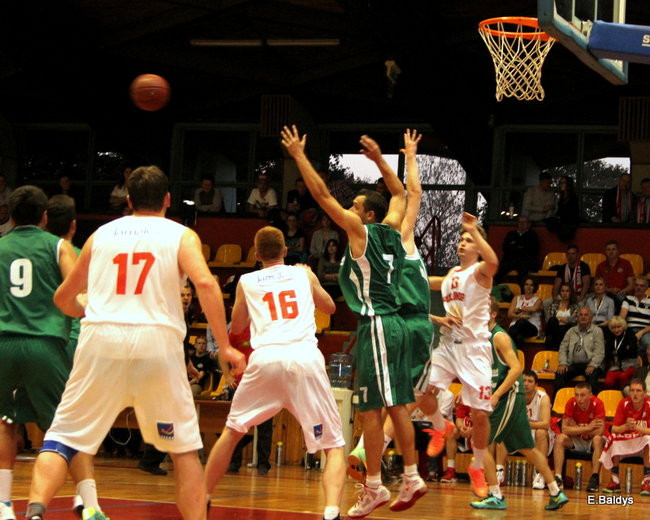 Emocje pod koszami (zdjęcia)