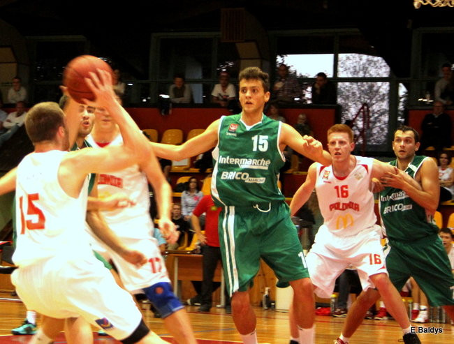 Emocje pod koszami (zdjęcia)