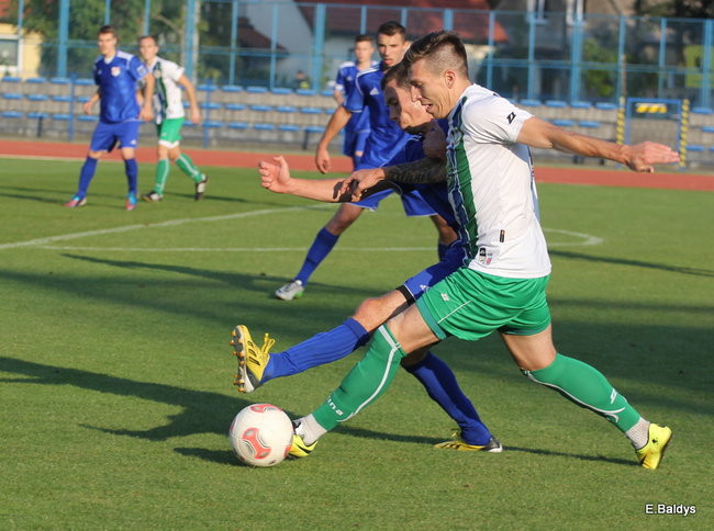 Piłkarze znów przegrali (zdjęia)