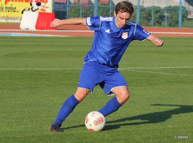 Piłkarze znów przegrali (zdjęia)