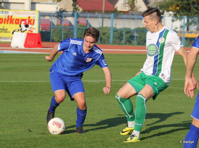 Piłkarze znów przegrali (zdjęia)