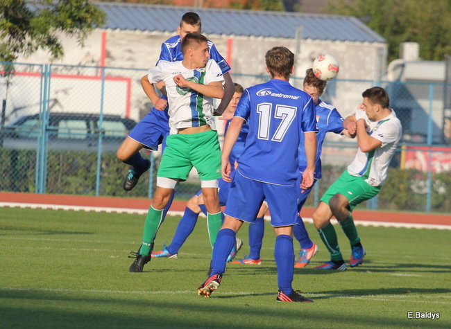 Piłkarze znów przegrali (zdjęia)