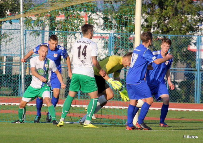 Piłkarze znów przegrali (zdjęia)