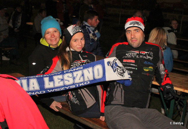 Tłumy w strefie kibica (zdjęcia)