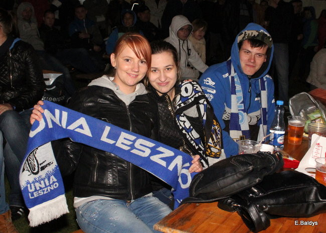 Tłumy w strefie kibica (zdjęcia)