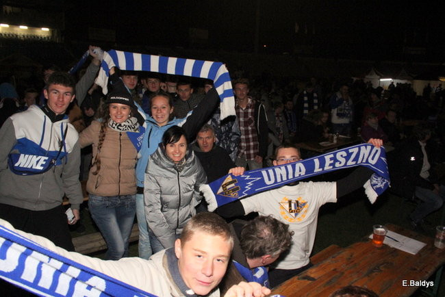 Tłumy w strefie kibica (zdjęcia)