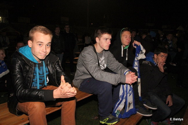 Tłumy w strefie kibica (zdjęcia)