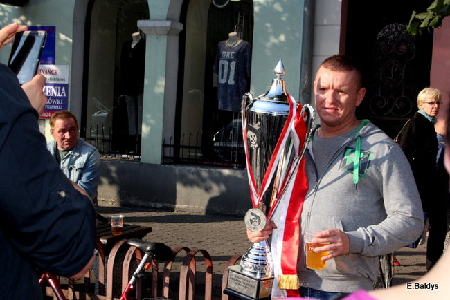 Puchar na rynku (zdjęcia)