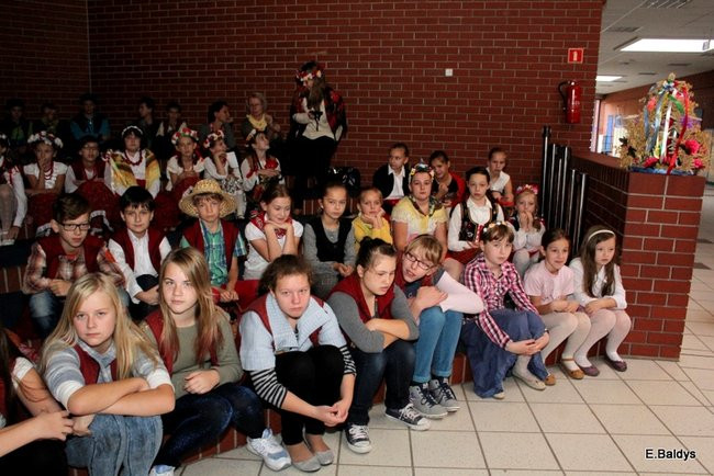 Dożynkowy RAMBIT w SP 13 (zdjęcia)