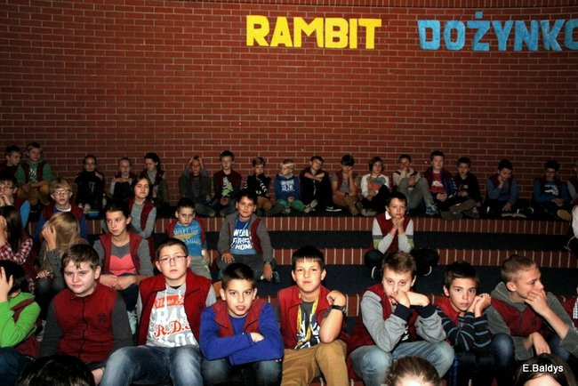 Dożynkowy RAMBIT w SP 13 (zdjęcia)