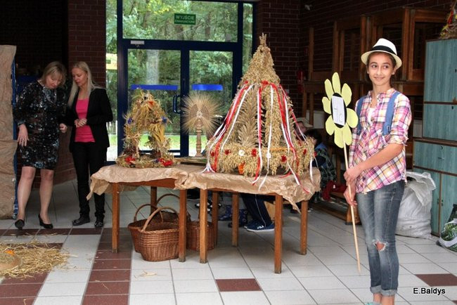 Dożynkowy RAMBIT w SP 13 (zdjęcia)