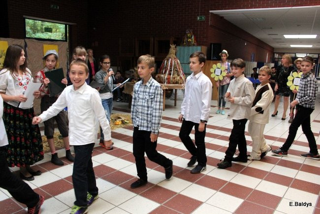 Dożynkowy RAMBIT w SP 13 (zdjęcia)