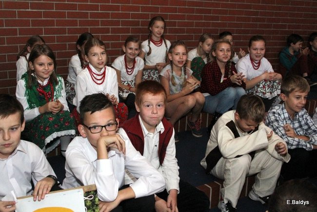 Dożynkowy RAMBIT w SP 13 (zdjęcia)